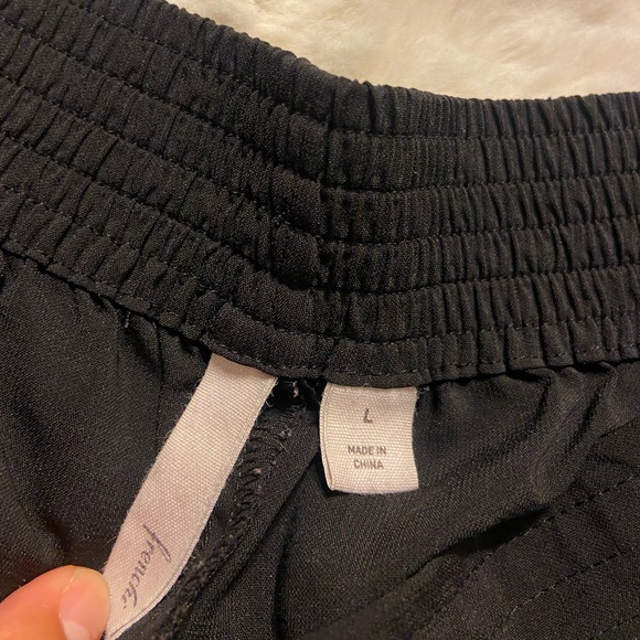Frenchi black shorts size L - Picture 4 of 7